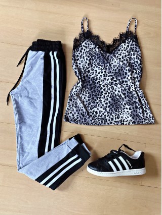 Compleu dama pantaloni gri cu negru casual si maieu animal print gri material premium cu dantela