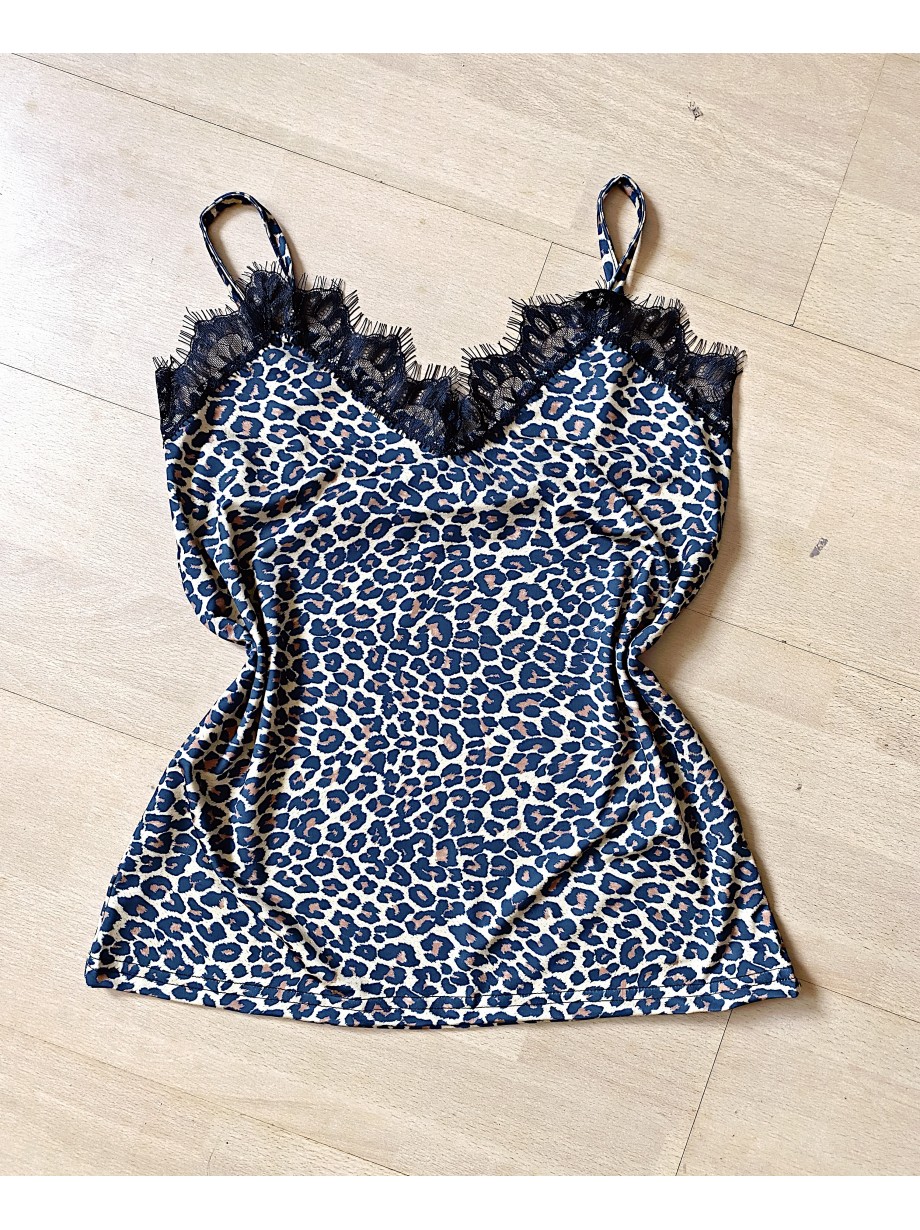 Compleu dama pantaloni albi cu negru casual cu dungi si maieu animal print material premium cu dantela Compleu dama pantaloni albi cu negru casual cu dungi si maieu animal print material premium cu dantela
