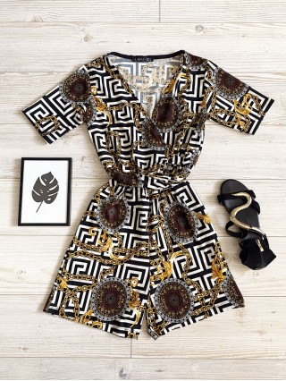 Salopeta dama casual scurta neagra cu imprimeu zig-zag