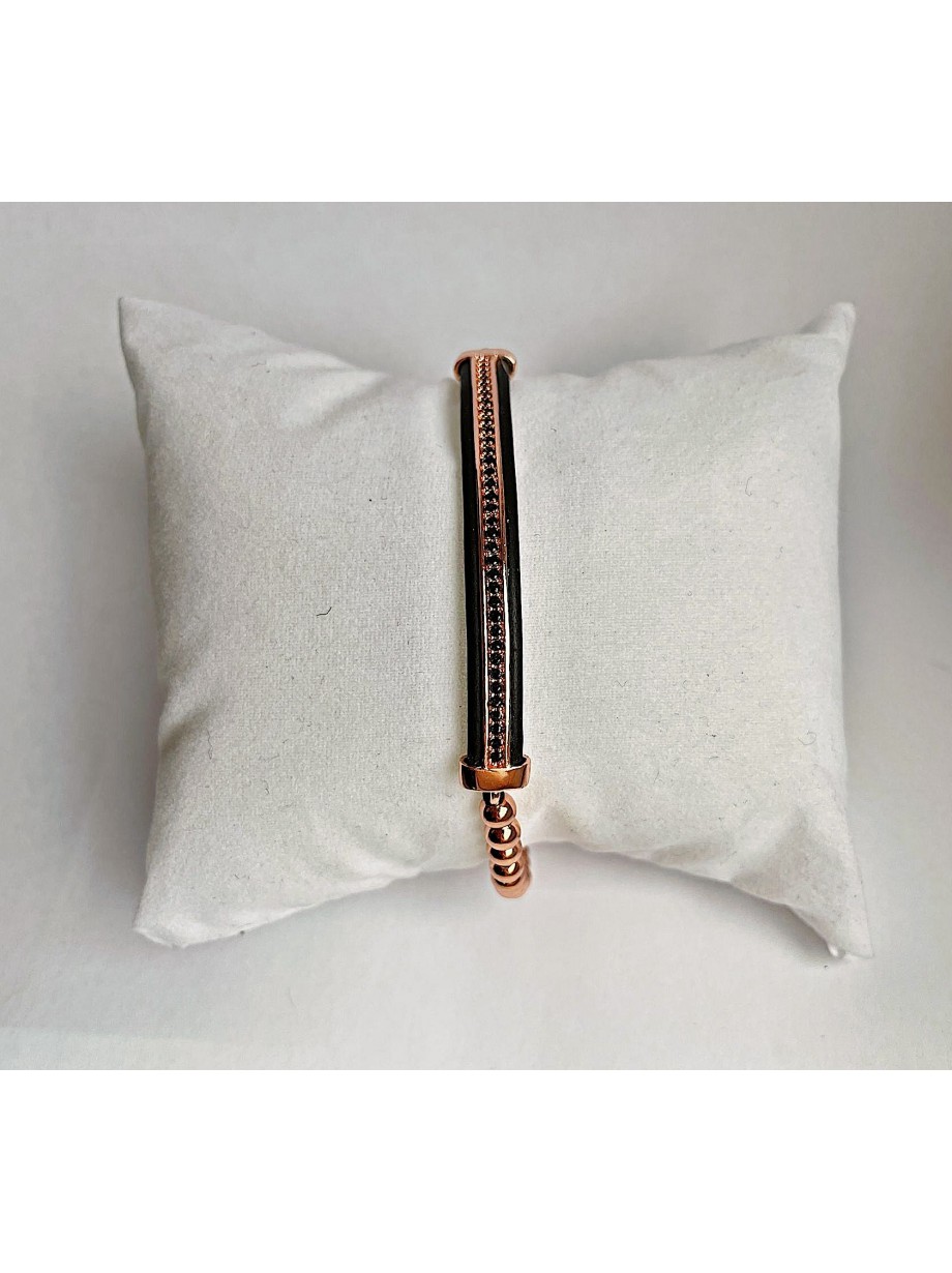 Bratara dama roze model deosebit cu banda stralucitoare