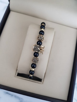 Bratara dama model deosebit cu margele negre si coroana cu pietricele negre