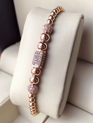 Bratara dama model deosebit cu margele roze si forme cu pietricele stralucitoare