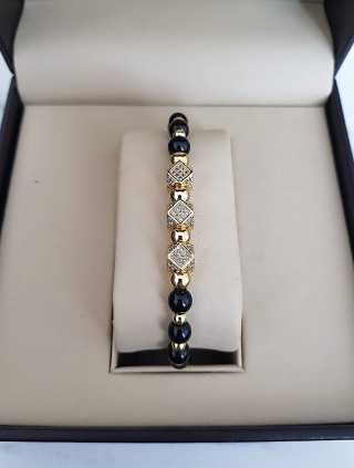 Bratara dama model deosebit cu margele negre si romburi cu pietricele stralucitoare