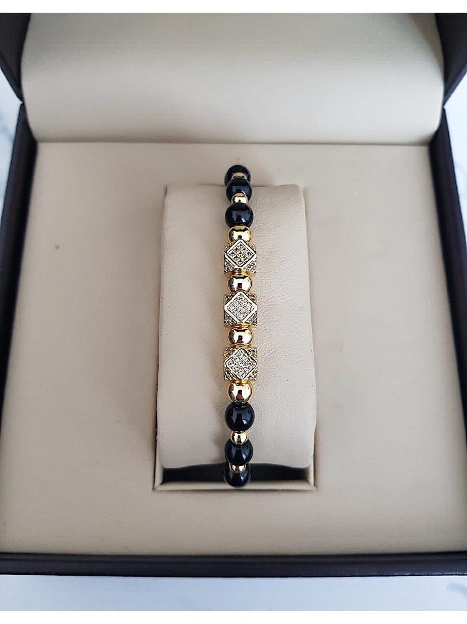 Bratara dama model deosebit cu margele negre si romburi cu pietricele stralucitoare