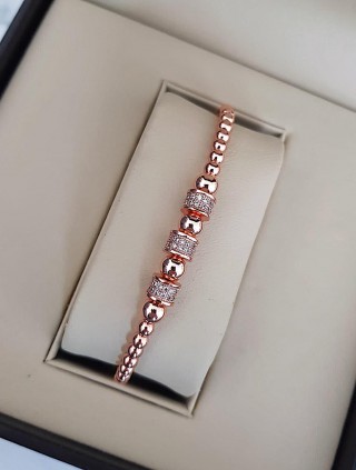 Bratara dama model deosebit cu margele roze si 3 cercuri cu pietricele stralucitoare