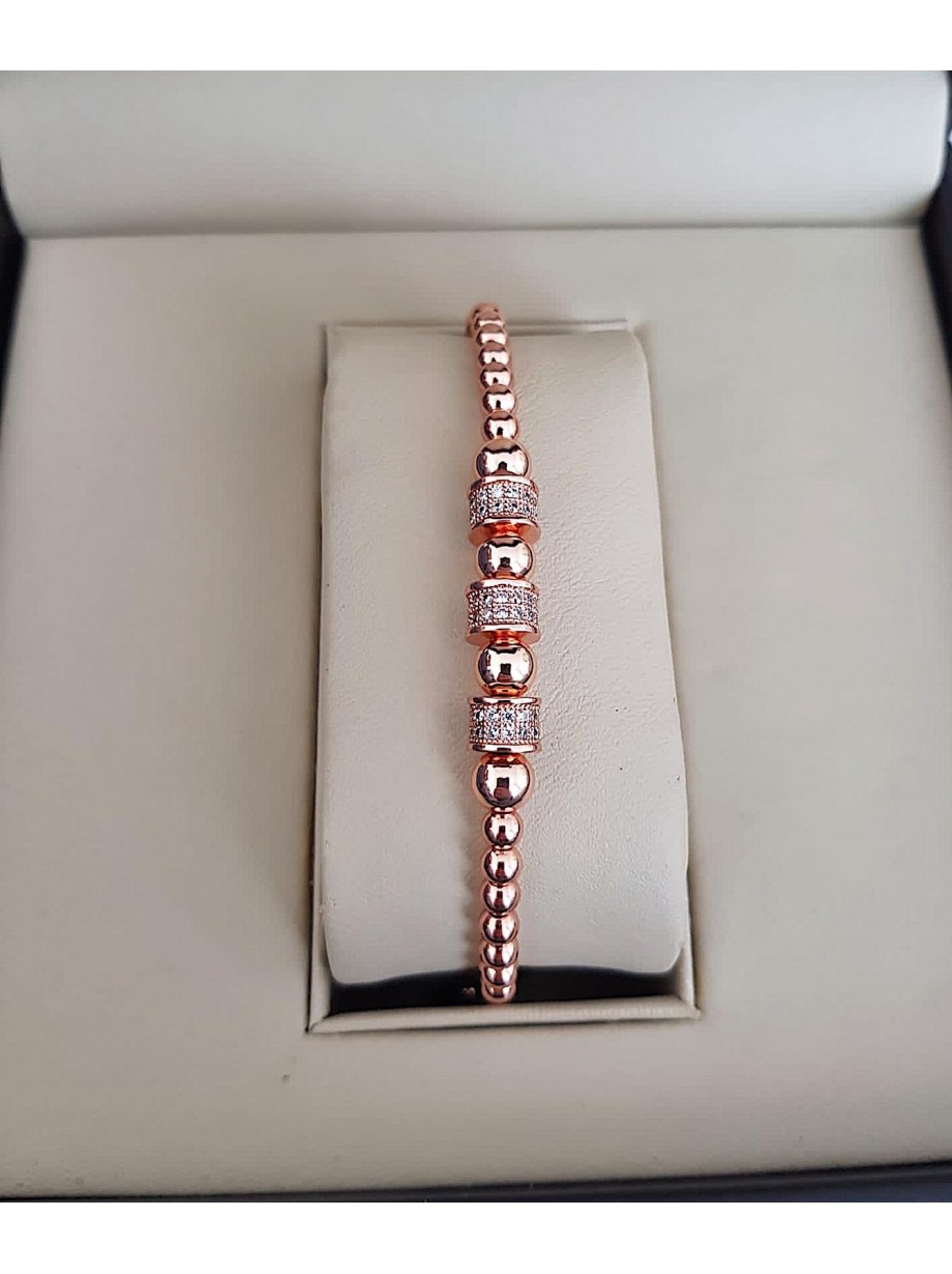 Bratara dama model deosebit cu margele roze si 3 cercuri cu pietricele stralucitoare