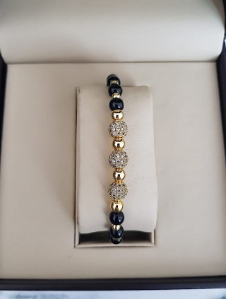 Bratara dama model deosebit cu margele negre si bilute cu pietricele stralucitoare