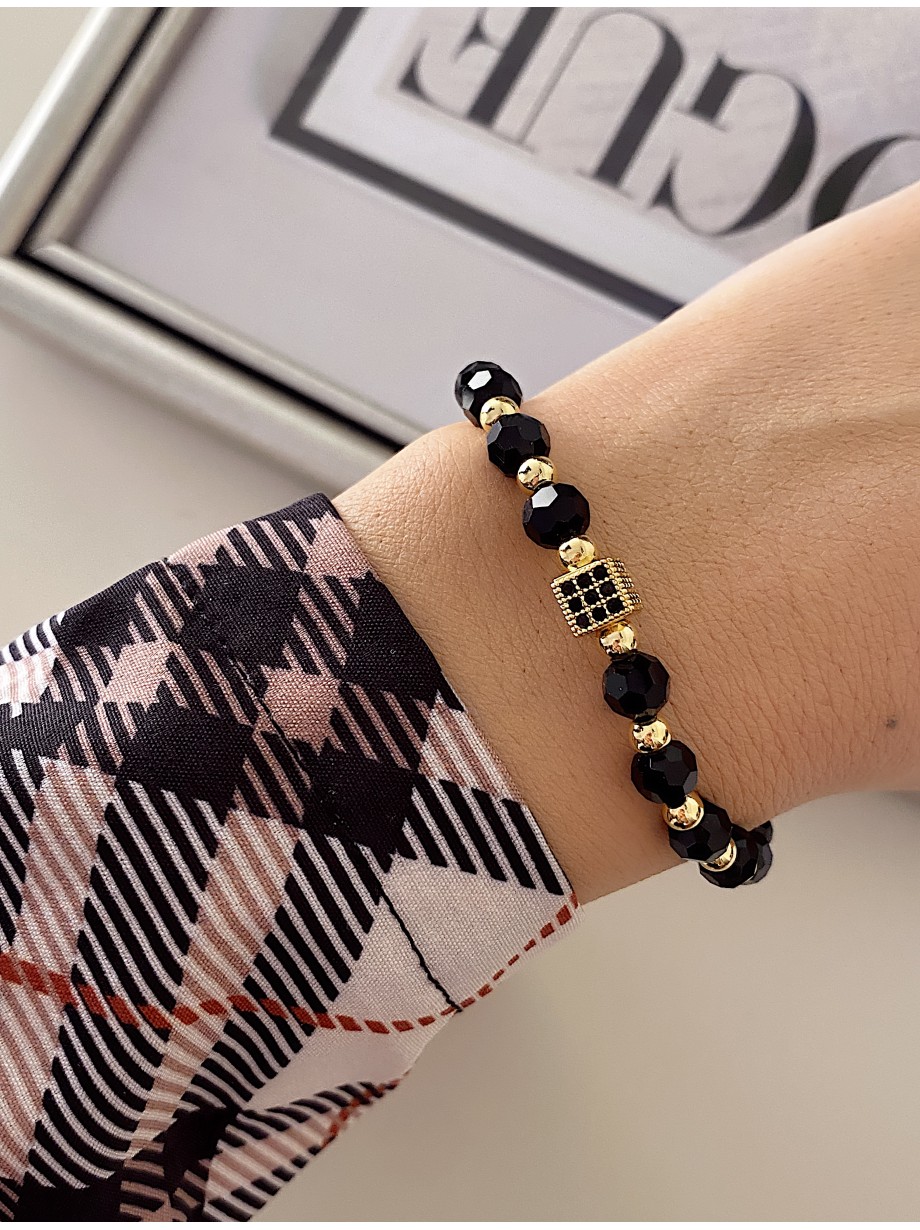 Bratara dama model deosebit cu margele negre si biluta cu pietricele stralucitoare