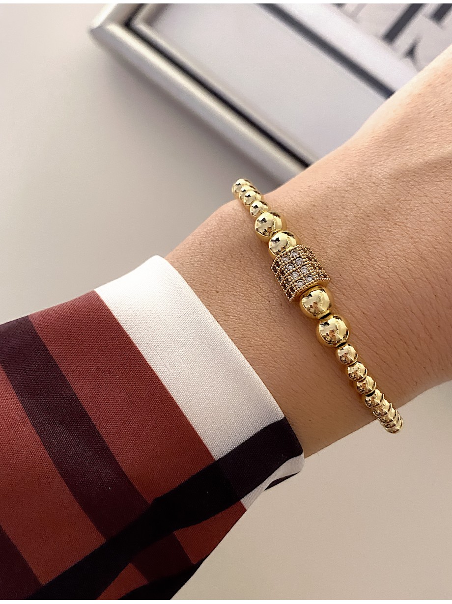 Bratara dama model deosebit cu margele aurii si forma cu pietricele stralucitoare Bratara dama model deosebit cu margele aurii si forma cu pietricele stralucitoare