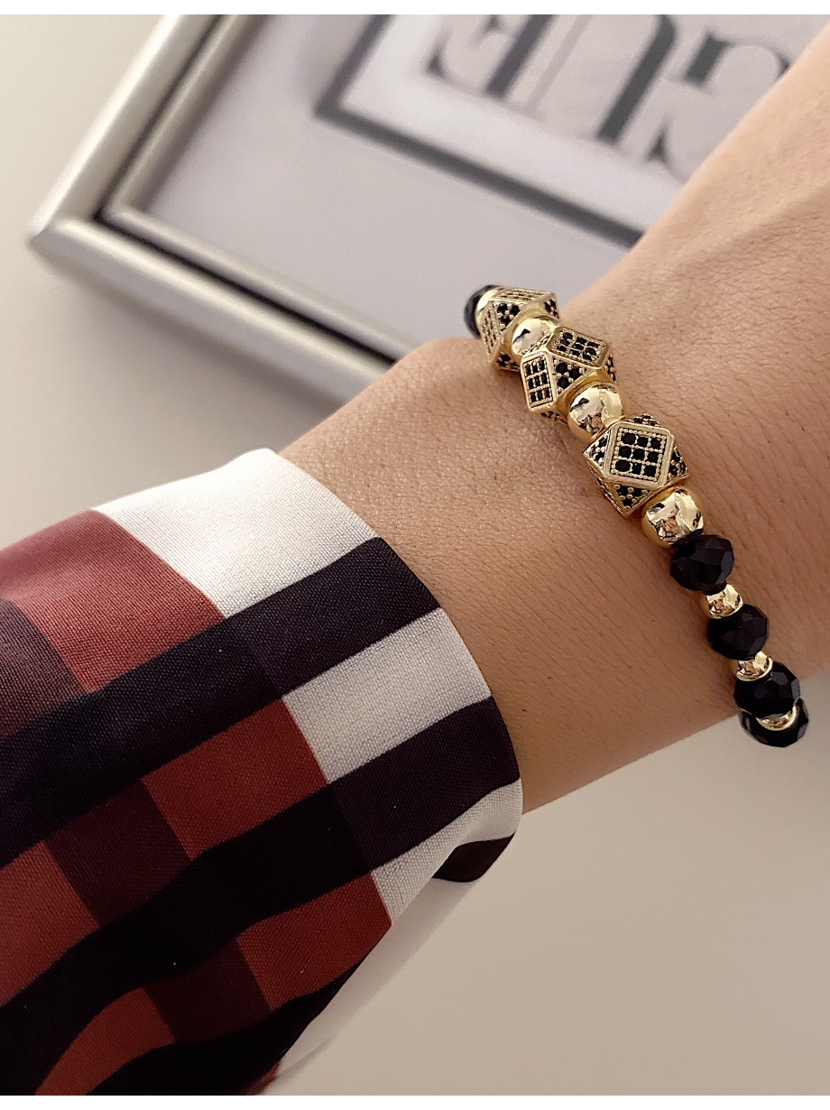 Bratara dama model deosebit cu margele negre cu auriu si 3 romburi cu pietricele negre