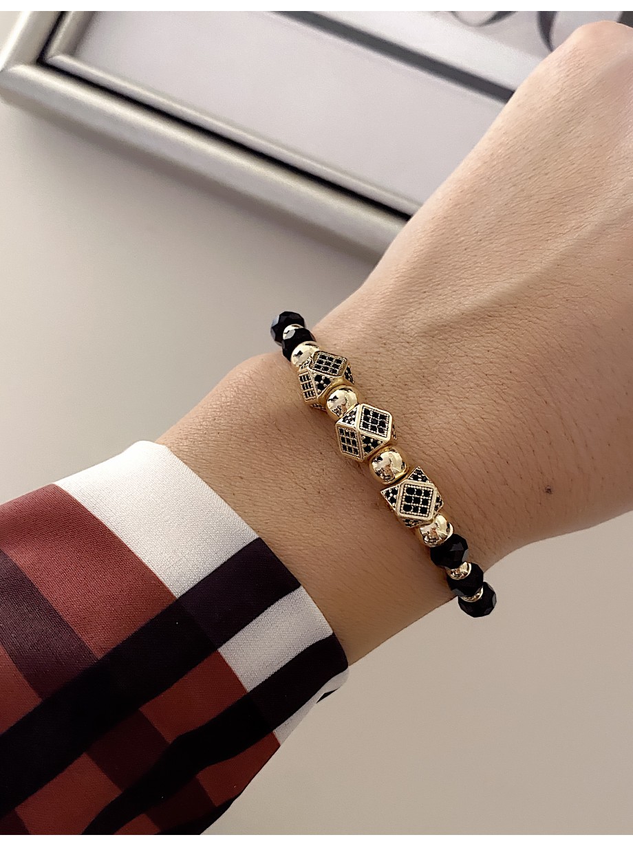 Bratara dama model deosebit cu margele negre cu auriu si 3 romburi cu pietricele negre