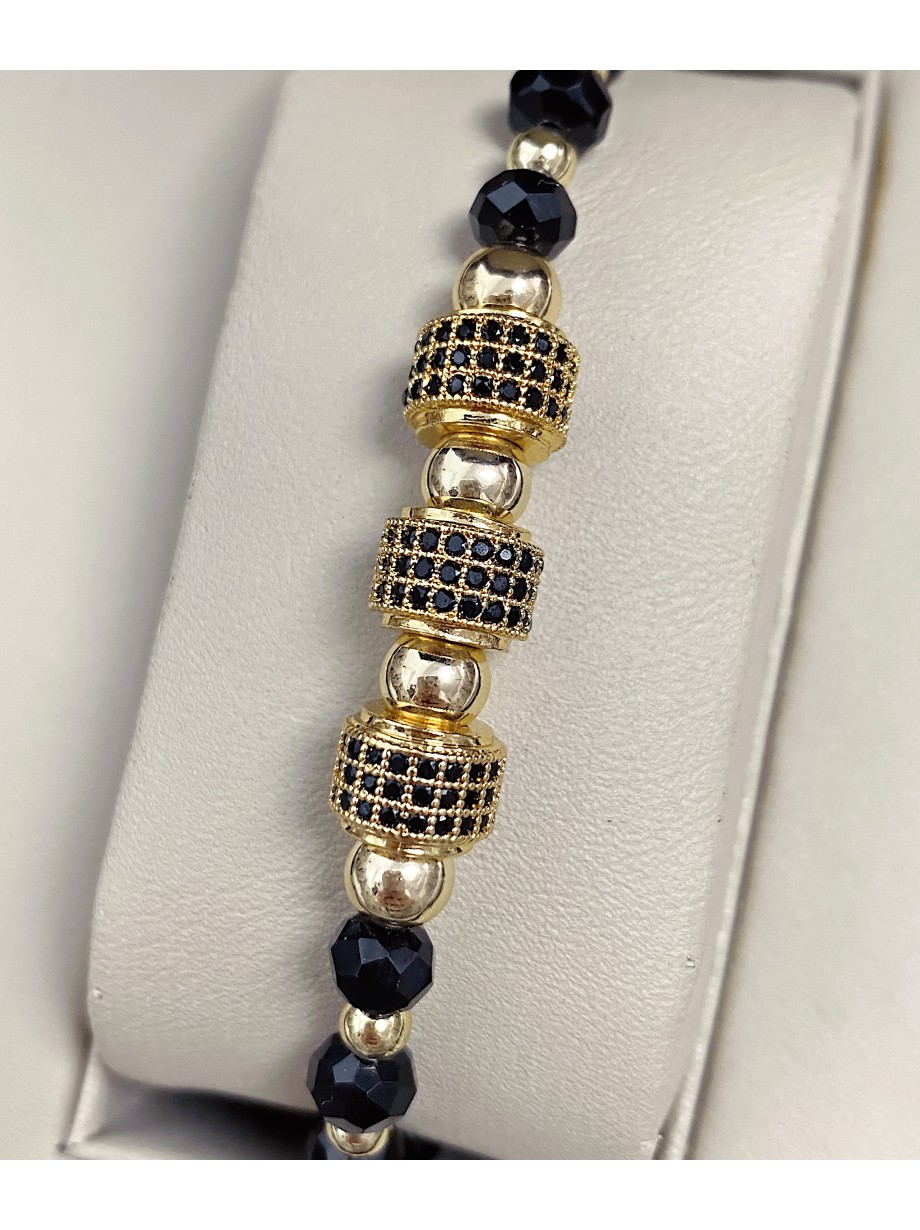 Bratara dama model deosebit cu margele aurii si cercuri cu pietricele stralucitoare