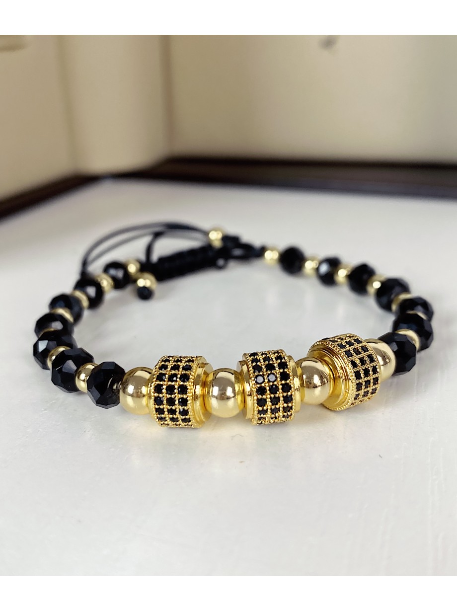 Bratara dama model deosebit cu margele aurii si cercuri cu pietricele stralucitoare