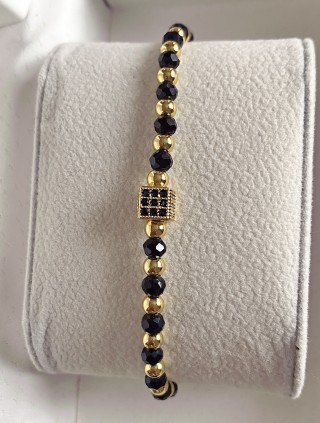 Bratara dama model deosebit cu margele negre cu auriu si patrat cu pietricele negre