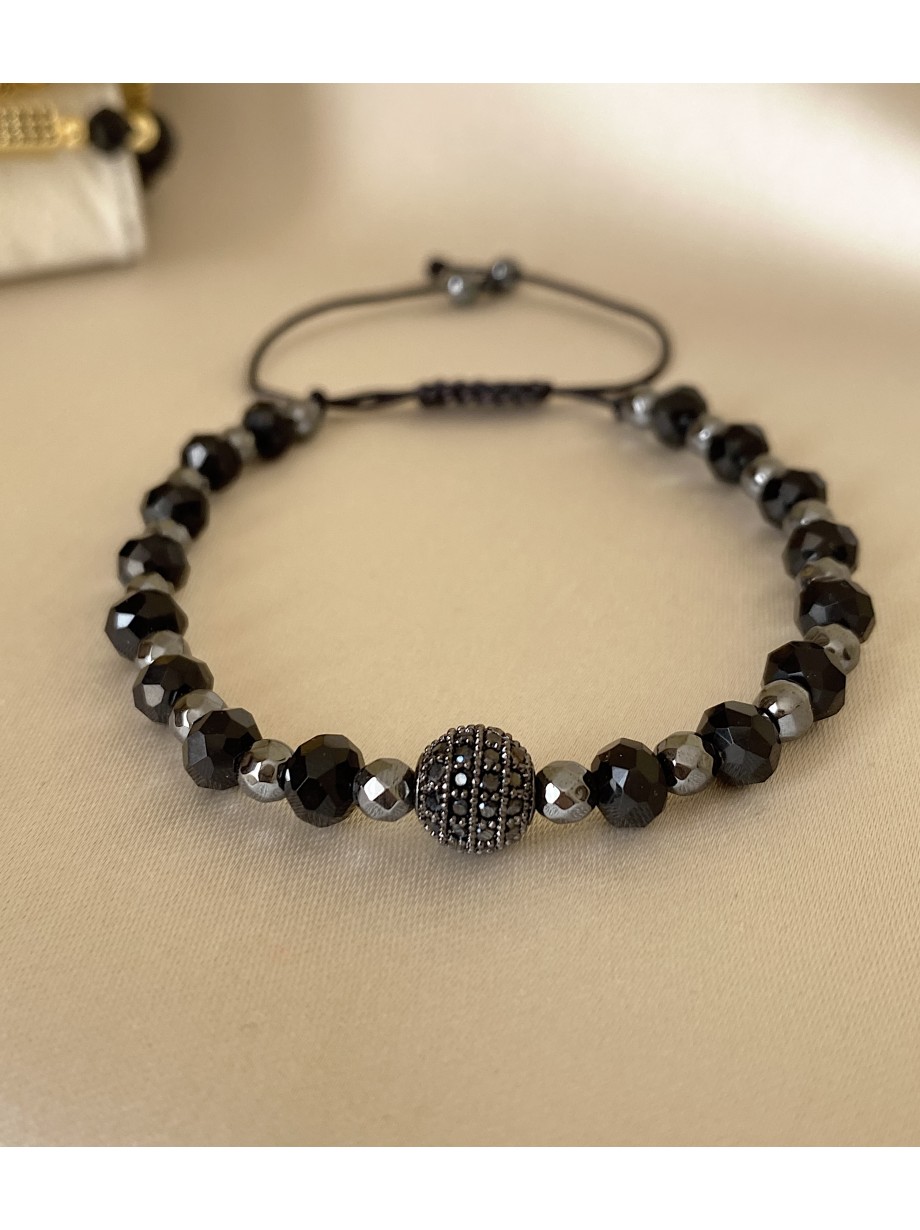 Bratara dama model deosebit cu margele negre si biluta cu pietricele negre