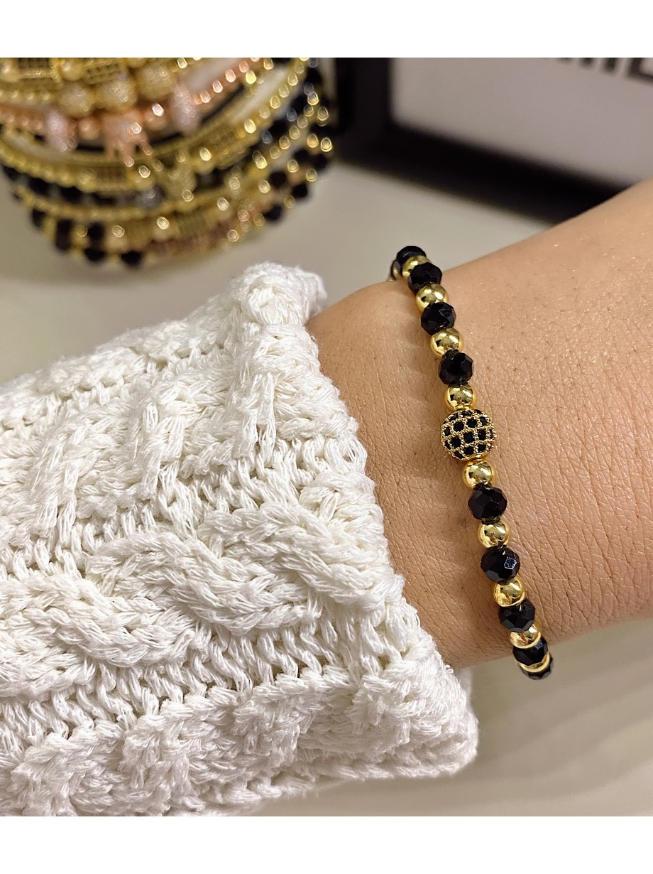 Bratara dama model deosebit cu margele aurii si negre si biluta cu pietricele negre