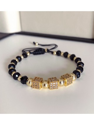 Bratara dama model deosebit cu margele negre si patrate cu pietricele stralucitoare