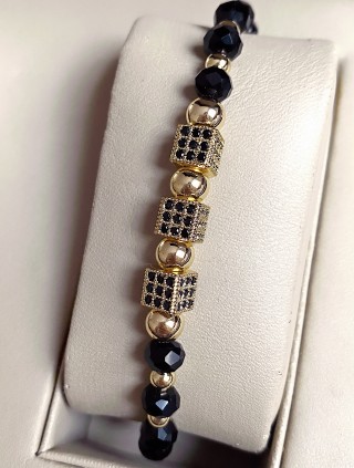 Bratara dama model deosebit cu margele negre si patrate cu pietricele negre