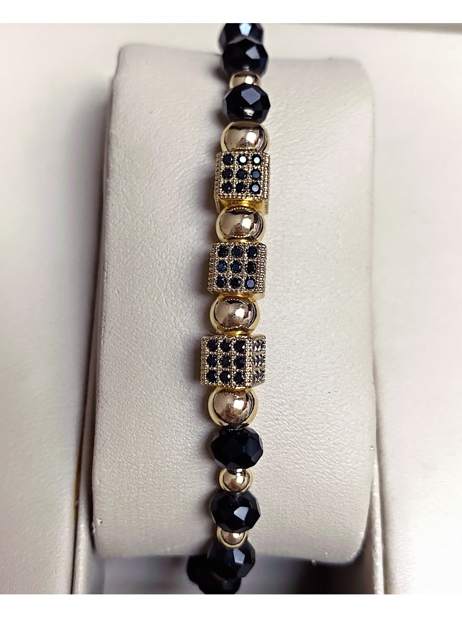 Bratara dama model deosebit cu margele negre si patrate cu pietricele negre