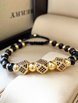 Bratara dama model deosebit cu margele negre si aurii si 3 hexagoane