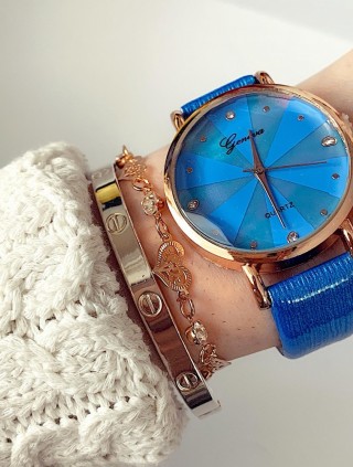 Ceas dama albastru si auriu fara cifre Geneva