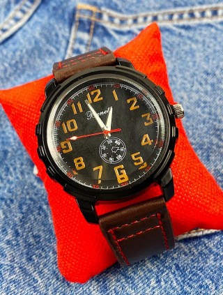 Ceas barbati casual maro cu cifre galbene si curea din piele ECO Benett