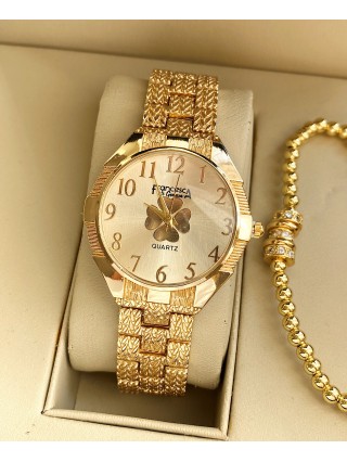 Ceas dama auriu cu bratara metalica si cadran cu trifoi