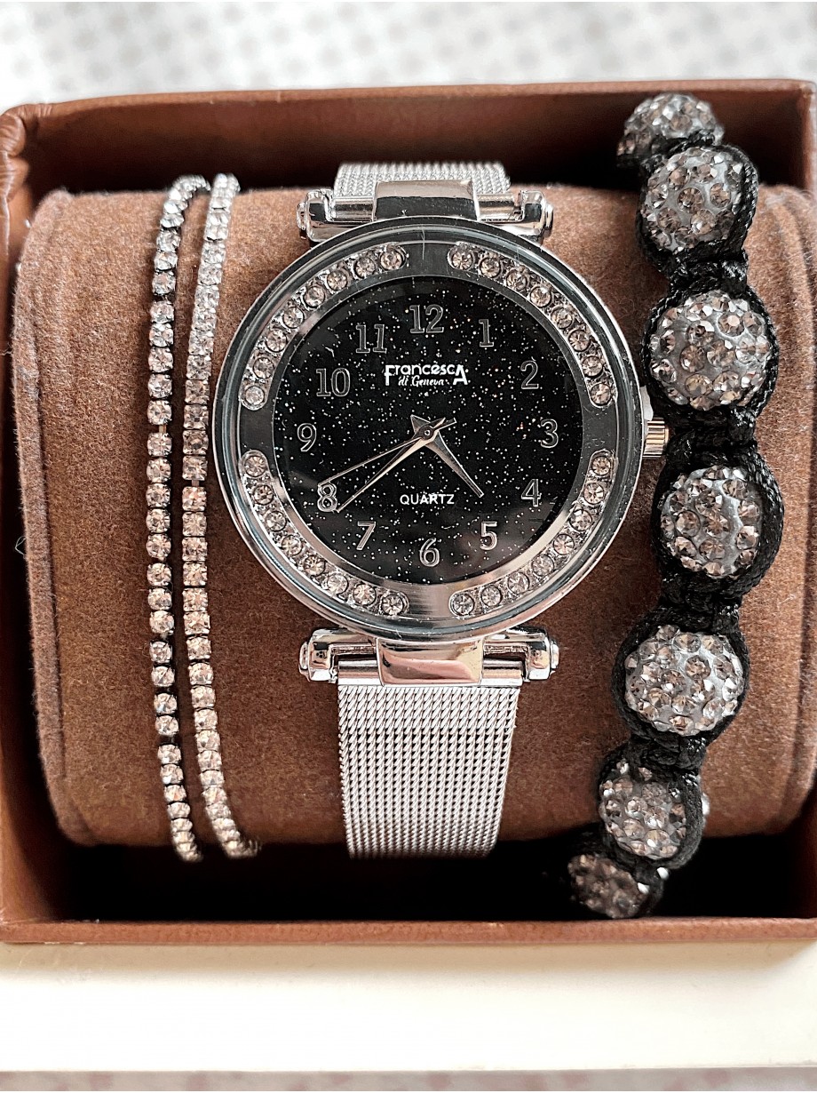 Ceas dama argintiu cu bratara metalica si cadran negru cu pietricile