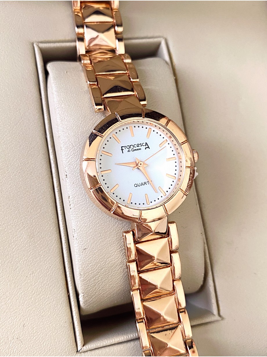 Ceas dama auriu cu bratara metalica si cadran fara cifre