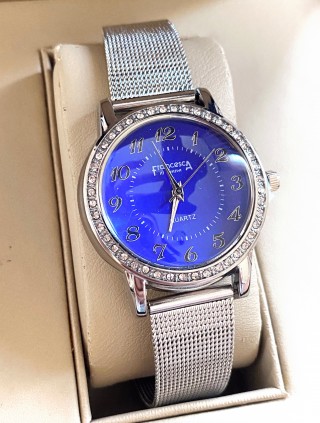 Ceas dama argintiu cu bratara metalica si cadran albastru