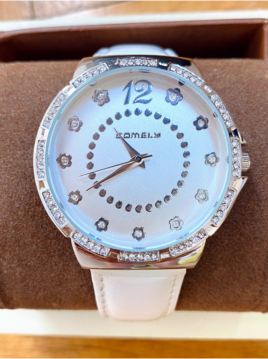 Ceas dama alb cu bratara din piele ecologica si cadran cu floricele