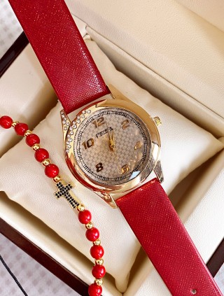 Ceas dama rosu cu bratara din piele ecologica si cadran cu cifre mici