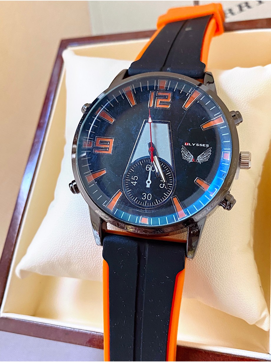 Ceas unisex negru cu bratara din piele ecologica si cadran cu portocaliu