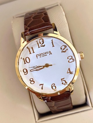 Ceas dama maro cu bratara din piele ecologica si cadran simplu