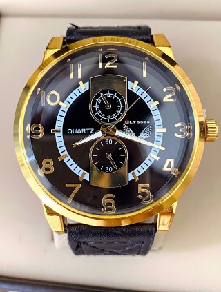 Ceas barbat negru cu bratara din piele ecologica si cadran cu auriu