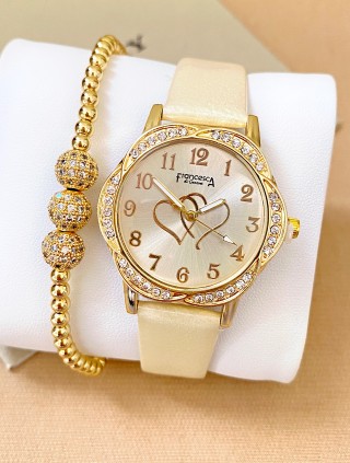 Ceas dama crem cu bratara din piele ecologica si cadran cu inima