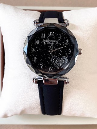 Ceas dama negru cu bratara din piele ecologica si cadran cu inima