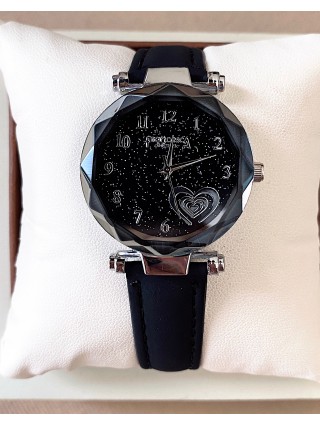 Ceas dama negru cu bratara din piele ecologica si cadran cu inima