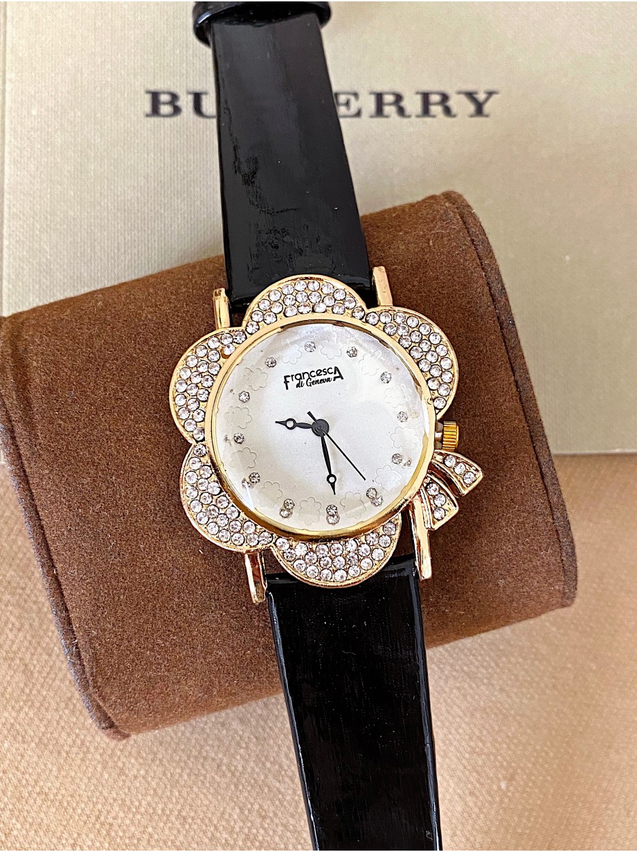 Ceas dama negru cu bratara din piele ecologica si cadran floare