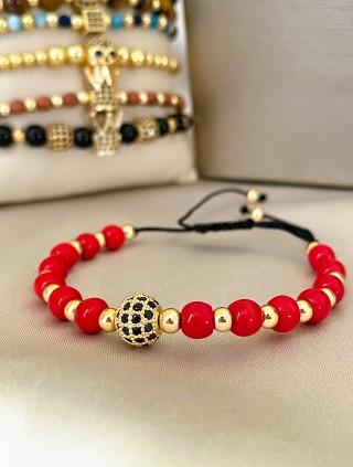 Bratara dama model deosebit cu piatra semipretioasa Howlit si design special biluta