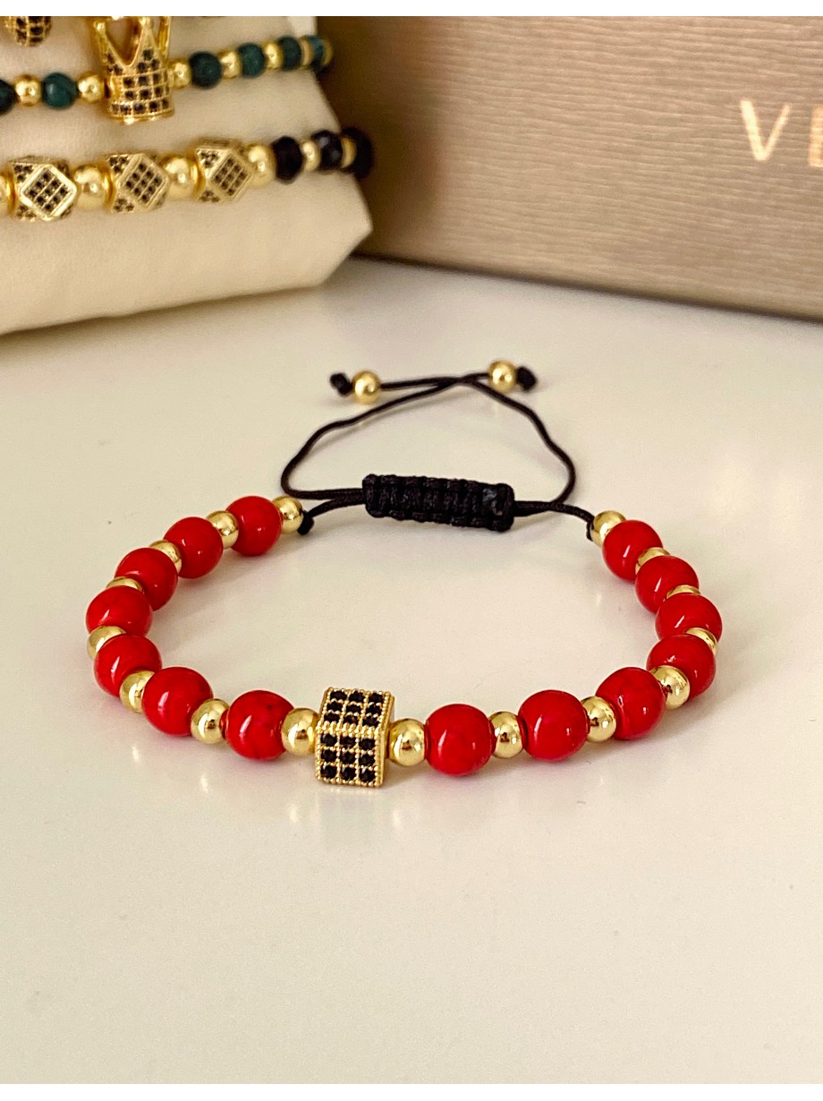 Bratara dama model deosebit cu piatra semipretioasa Howlit si design special patrat