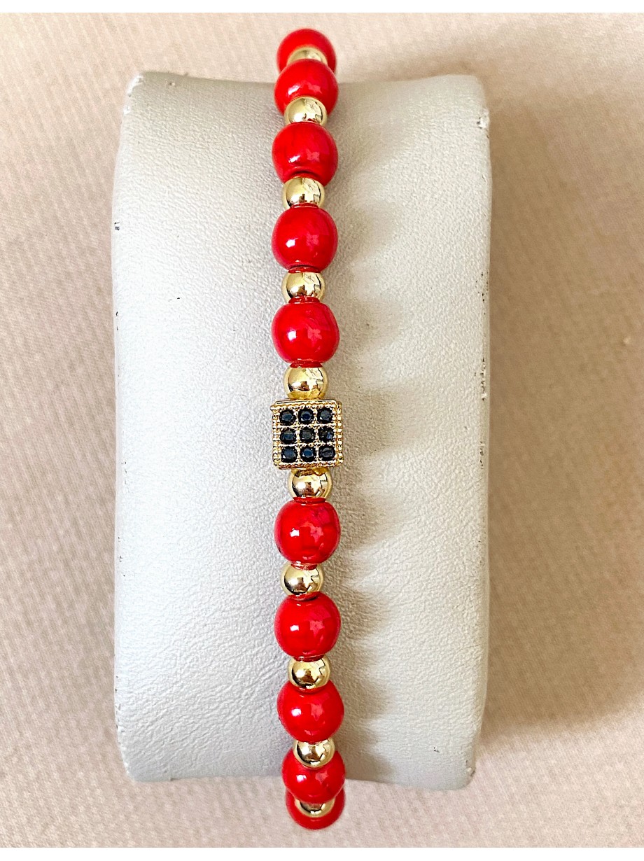 Bratara dama model deosebit cu piatra semipretioasa Howlit si design special patrat