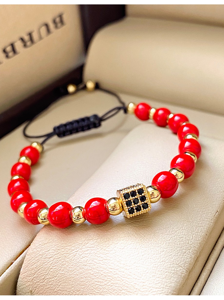 Bratara dama model deosebit cu piatra semipretioasa Howlit si design special patrat