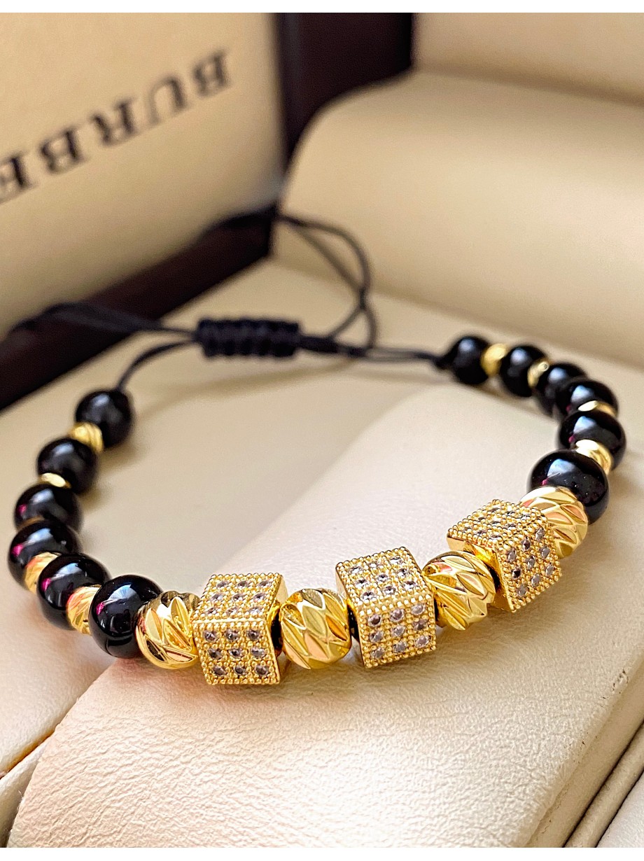 Bratara dama model deosebit cu piatra semipretioasa Piatra lunii si design special 2 patrate