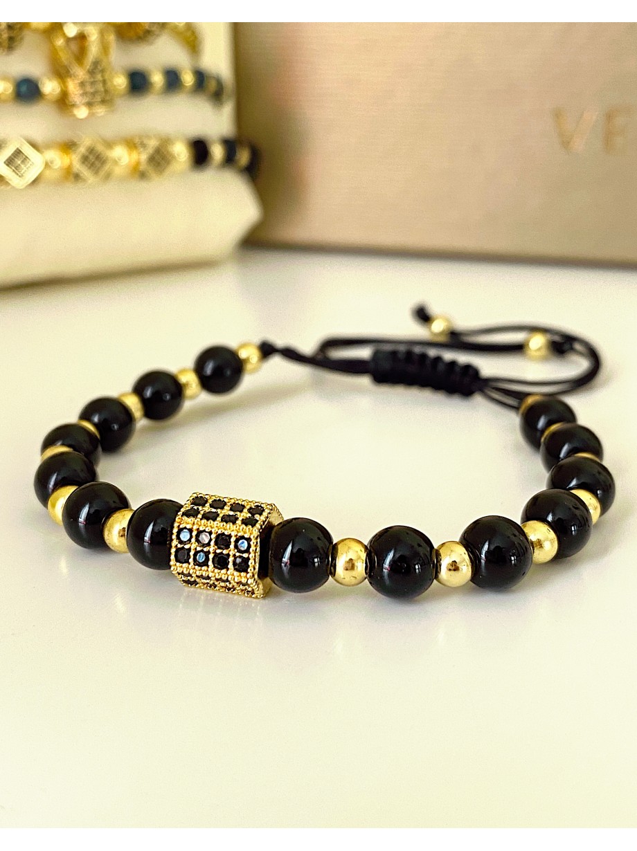 Bratara dama model deosebit cu piatra semipretioasa Piatra lunii si design special hexagon