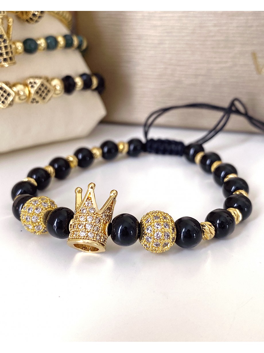 Bratara dama model deosebit cu piatra semipretioasa Piatra lunii si design special coroana