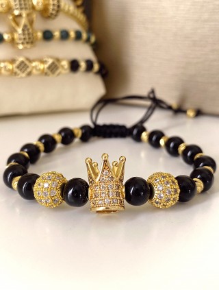 Bratara dama model deosebit cu piatra semipretioasa Piatra lunii si design special coroana