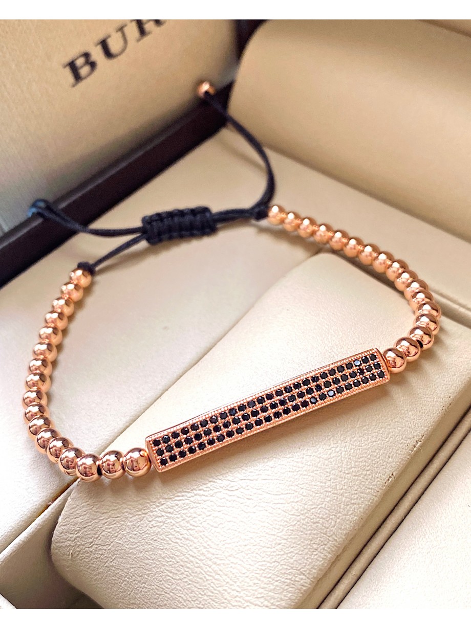 Bratara dama roze model deosebit cu banda stralucitoare