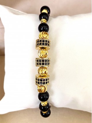 Bratara dama model deosebit cu piatra semipretioasa Piatra lunii si design special 3 cercuri