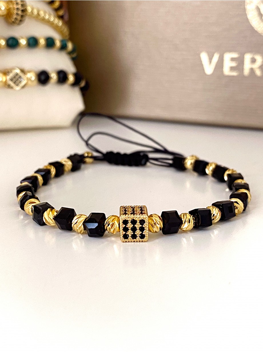 Bratara dama model deosebit cu margele negre si patrat cu pietricele negre